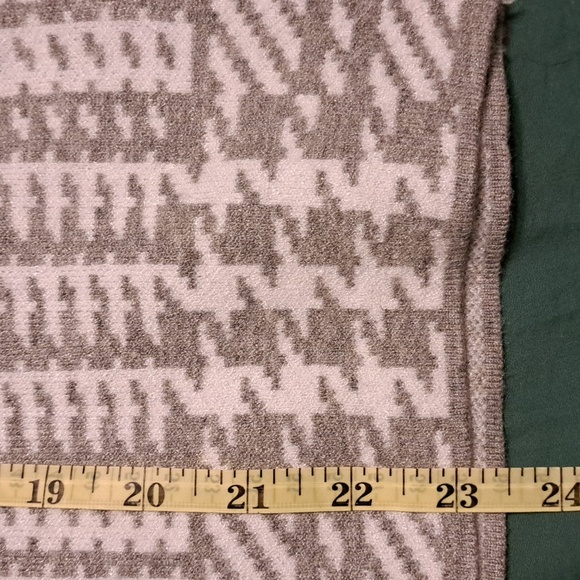 Max Studio sweater - Picture 5 of 7